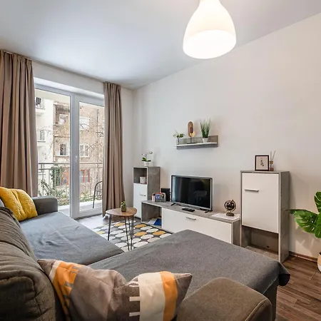 Comfy Flat In The Centre With Free Parking Апартаменты Будапешт