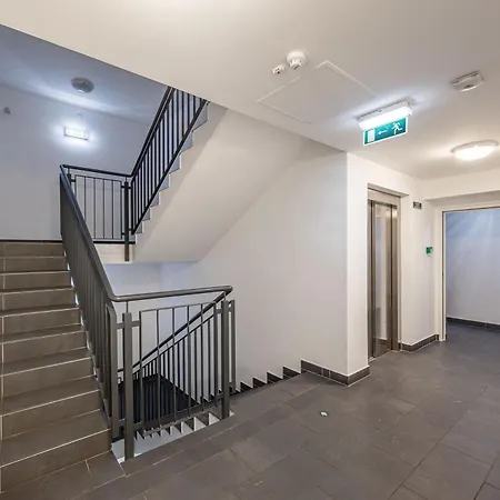 Comfy Flat In The Centre With Free Parking Апартаменты